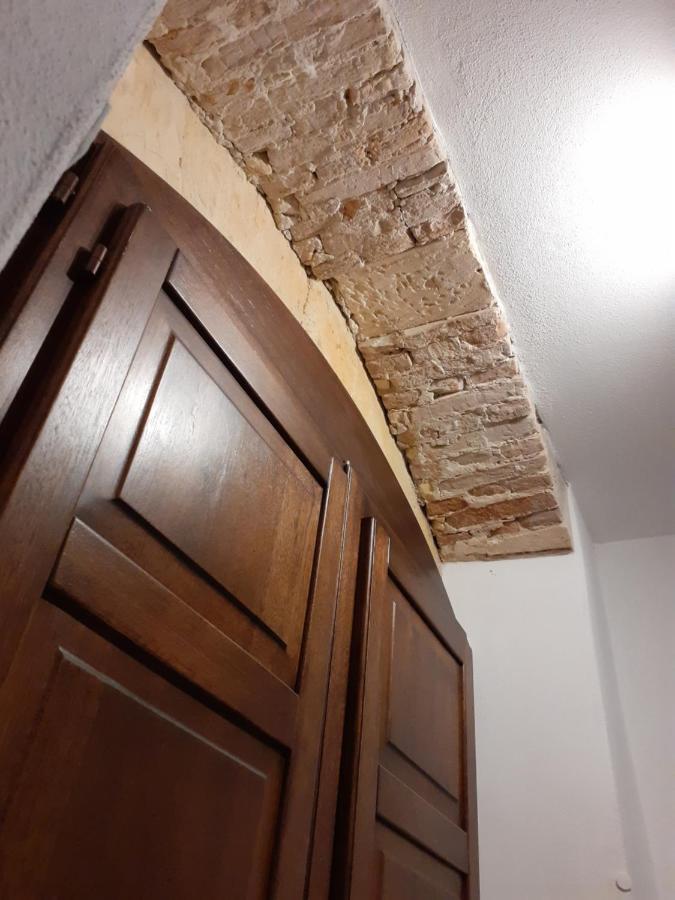 Casetta Alu' - Il Tuo Nido A Stampace Cagliari Exteriör bild