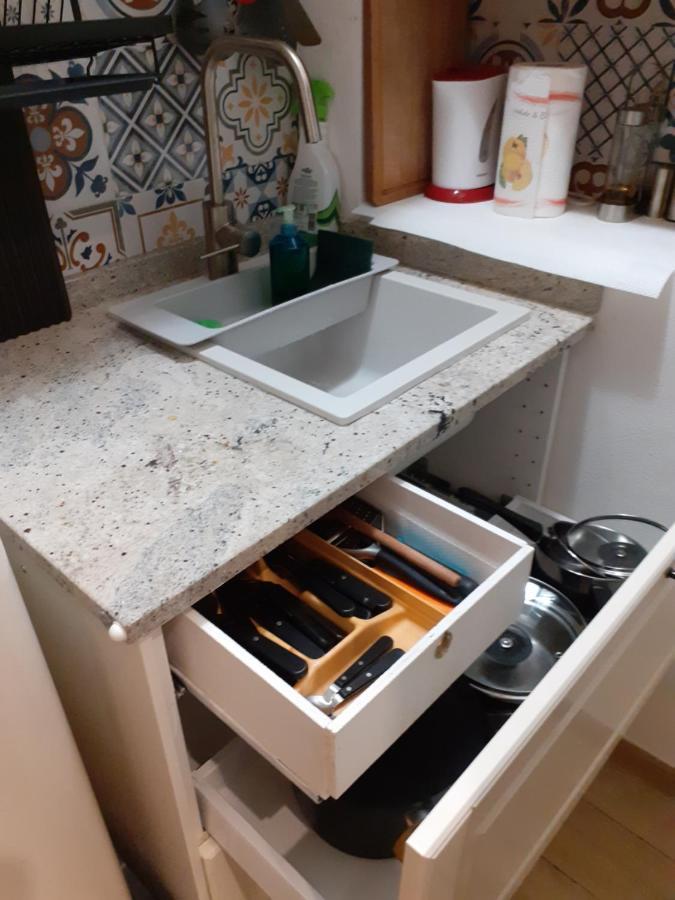 Casetta Alu' - Il Tuo Nido A Stampace Cagliari Exteriör bild
